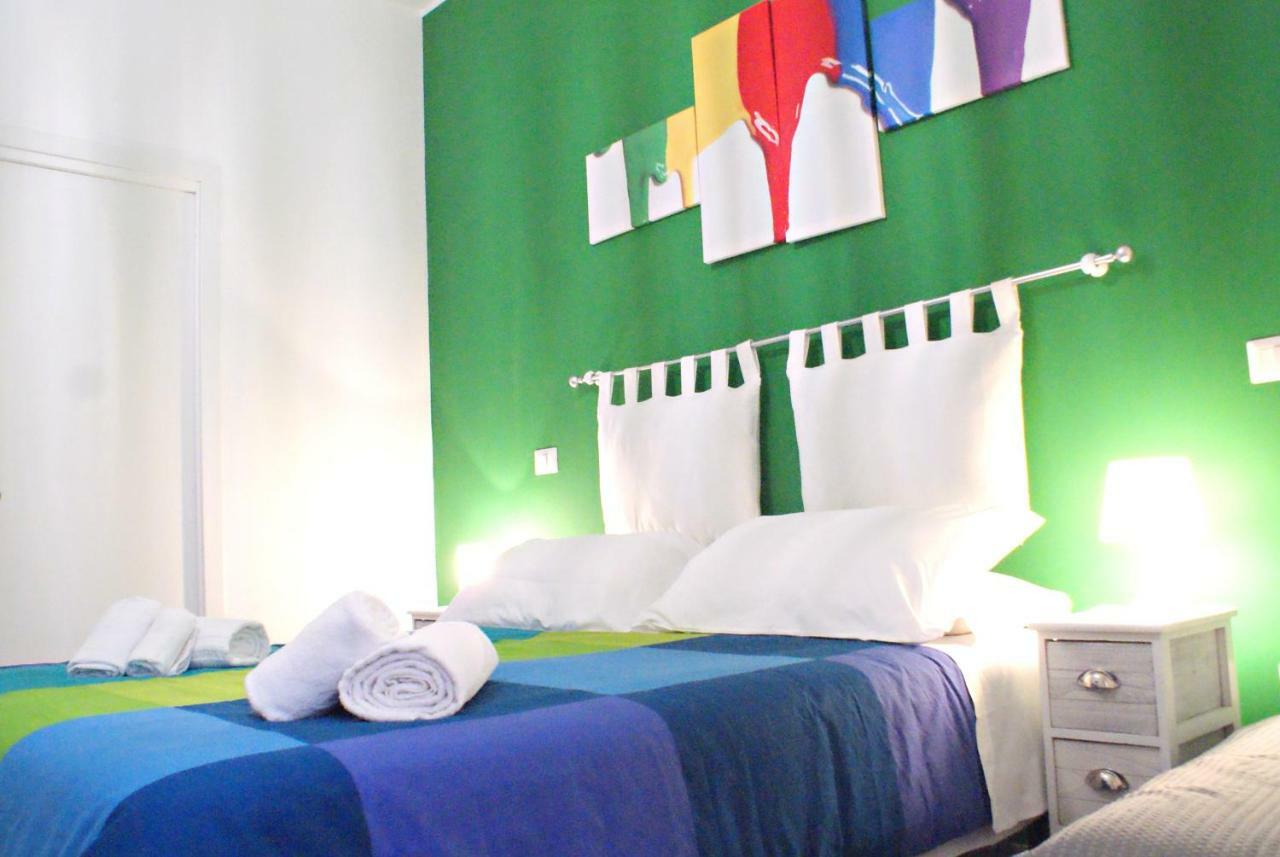 Alojamento de Acomodação e Pequeno-almoço Like Family House 3*